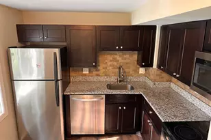 123 Bickel Ct, Sterling, VA 20165 - Photo 7