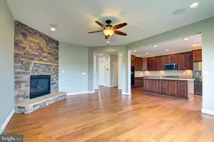 13481 Arcadian Dr, Leesburg, VA 20176 - Photo 15