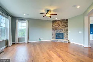 13481 Arcadian Dr, Leesburg, VA 20176 - Photo 17