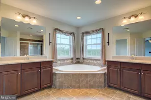 13481 Arcadian Dr, Leesburg, VA 20176 - Photo 35