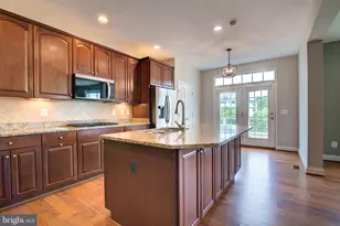 13481 Arcadian Dr, Leesburg, VA 20176 - Photo 21