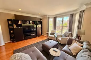 43764 Lees Mill Square, Leesburg, VA 20176 - Photo 9