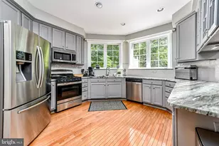 43764 Lees Mill Square, Leesburg, VA 20176 - Photo 9
