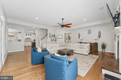 19131 Stream Crossing Court, Leesburg, VA 20176 - Photo 9