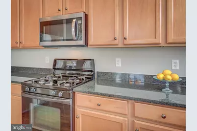 42451 Magellan Square, Brambleton, VA 20148 - Photo 13