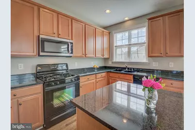42451 Magellan Square, Brambleton, VA 20148 - Photo 15
