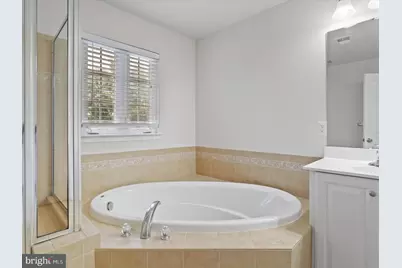25435 Peaceful Terrace, Aldie, VA 20105 - Photo 17