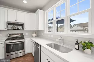 812 Pencoast Dr, Purcellville, VA 20132 - Photo 13