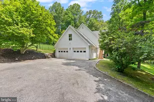 38620 Lime Kiln Rd, Leesburg, VA 20175 - Photo 9