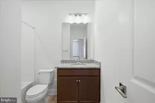 43382 Farringdon Sq, Broadlands, VA 20148 - Photo 39