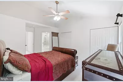 45428 Oak Trail Square, Sterling, VA 20164 - Photo 23