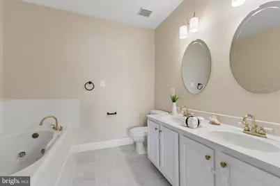25340 Lake Mist #304, Chantilly, VA 20152 - Photo 17