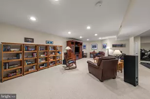 20869 Channel Ct, Sterling, VA 20165 - Photo 37
