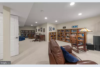 20869 Channel Court, Sterling, VA 20165 - Photo 43