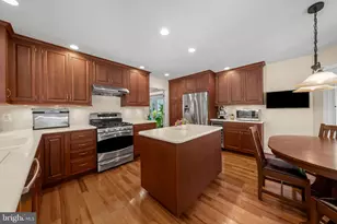 20869 Channel Ct, Sterling, VA 20165 - Photo 19