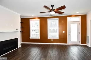 20739 Heron Landing Dr, Sterling, VA 20166 - Photo 5