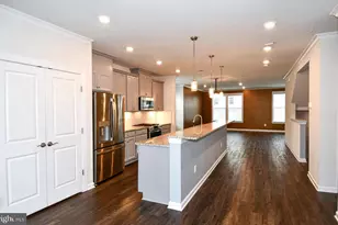 20739 Heron Landing Dr, Sterling, VA 20166 - Photo 7