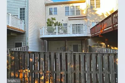 25285 Nesting Square, Chantilly, VA 20152 - Photo 3
