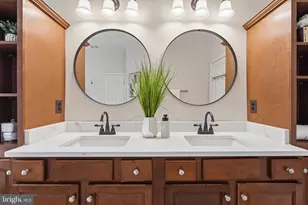 42511 Meridian Hill Dr, Brambleton, VA 20148 - Photo 55
