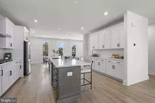 2 Picasso Square, Ashburn, VA 20148 - Photo 3