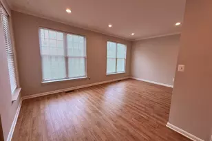 20864 Cosworth Terrace, Sterling, VA 20165 - Photo 7
