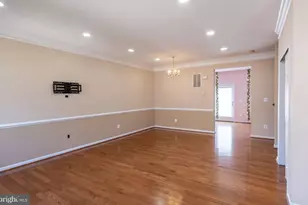 43723 Banshee Heights Terrace, Ashburn, VA 20148 - Photo 9