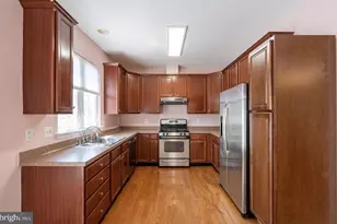 43723 Banshee Heights Terrace, Ashburn, VA 20148 - Photo 13
