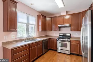 43723 Banshee Heights Terrace, Ashburn, VA 20148 - Photo 11