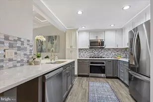 20576 Snowshoe Square, Ashburn, VA 20147 - Photo 3