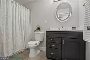 20576 Snowshoe Square, Ashburn, VA 20147 - Photo 27