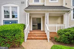 20576 Snowshoe Square, Ashburn, VA 20147 - Photo 3