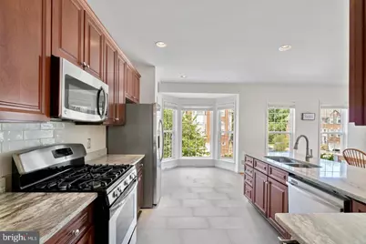 22711 Simonet Blanc Terrace, Ashburn, VA 20148 - Photo 5