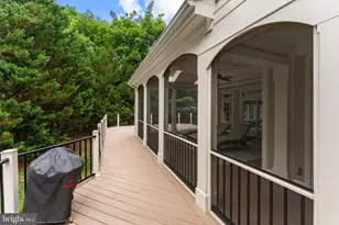 18510 Barton Creek Pl, Leesburg, VA 20176 - Photo 7