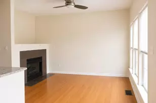 21002 Kittanning Ln, Ashburn, VA 20147 - Photo 3
