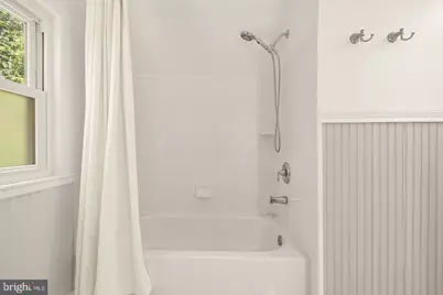 45383 Persimmon Lane, Sterling, VA 20165 - Photo 29