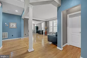 42654 Frontier Dr, Brambleton, VA 20148 - Photo 11