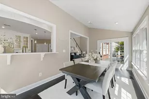 20102 Desert Forest Dr, Ashburn, VA 20147 - Photo 13