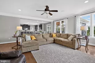 41858 Farnborough Pl, Leesburg, VA 20176 - Photo 17
