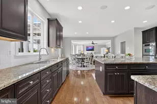 41858 Farnborough Pl, Leesburg, VA 20176 - Photo 7