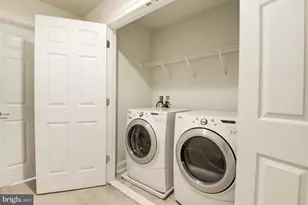 25442 Hopton House Terrace, Chantilly, VA 20152 - Photo 13