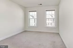 25442 Hopton House Terrace, Chantilly, VA 20152 - Photo 19