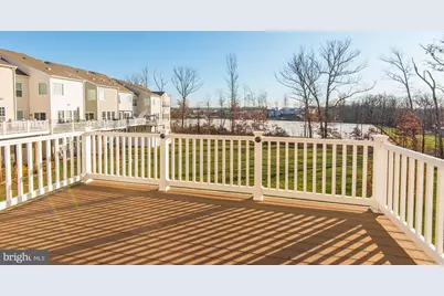 25442 Hopton House Terrace, Chantilly, VA 20152 - Photo 23