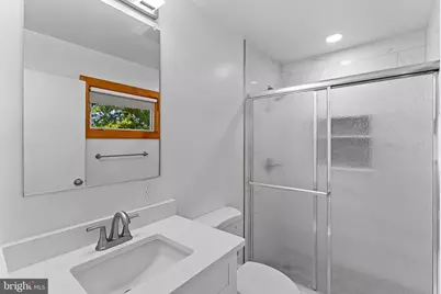 607 S Alder Avenue S, Sterling, VA 20164 - Photo 23