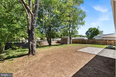 607 S Alder Avenue S, Sterling, VA 20164 - Photo 39