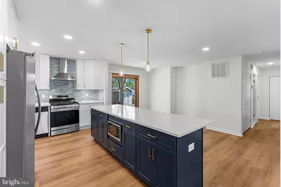 607 S Alder Avenue S, Sterling, VA 20164 - Photo 15