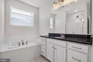24498 Amherst Frst Ter, Aldie, VA 20105 - Photo 15