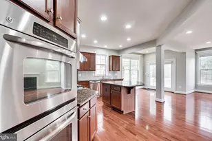 42695 Macauley Place, Ashburn, VA 20148 - Photo 7