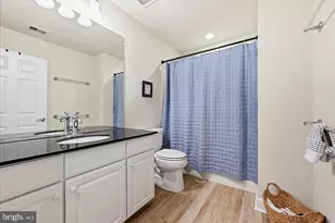 44397 Oakmont Manor Square, Ashburn, VA 20147 - Photo 15