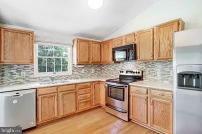 1803 E Beech Road, Sterling, VA 20164 - Photo 11