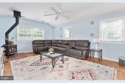 1009 S Ironwood Road, Sterling, VA 20164 - Photo 27